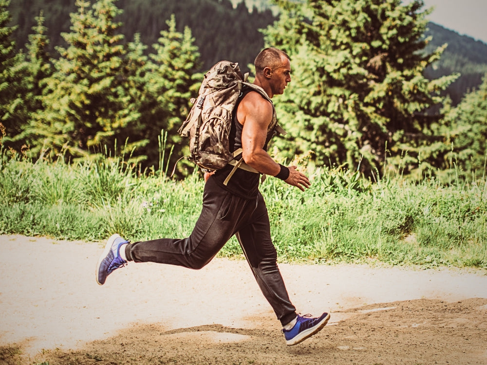 soldier training int the mountains